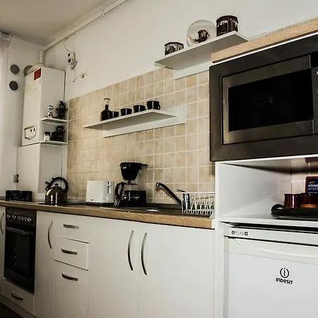 Apartament Alphaville * Брашов
